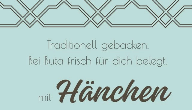 Traditionell gebackenes Gebäck mit Hähnchen